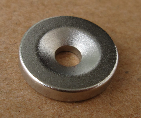 沉头孔磁铁 (2)