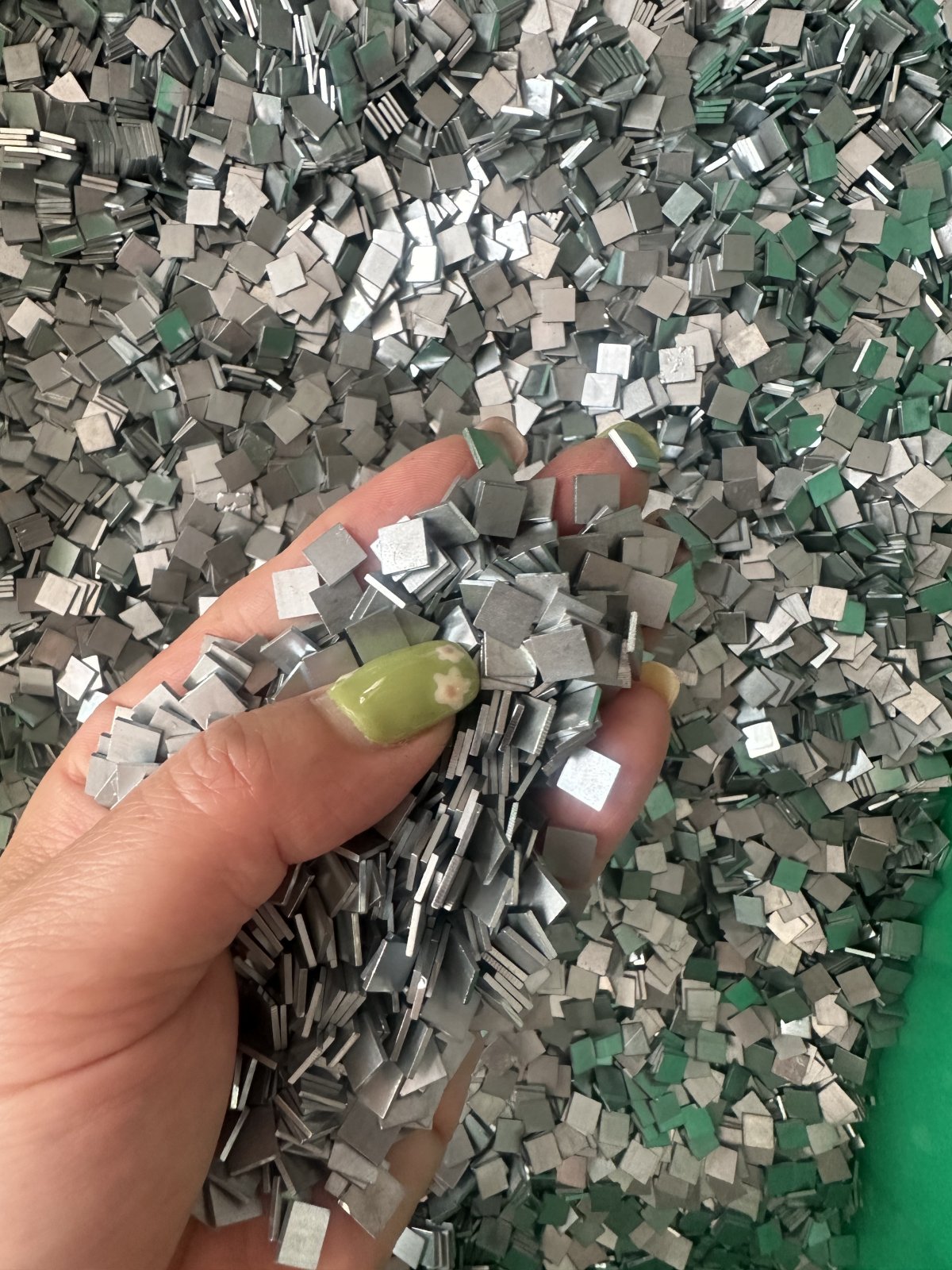 3.7x3.7x0.55小薄片方块磁铁